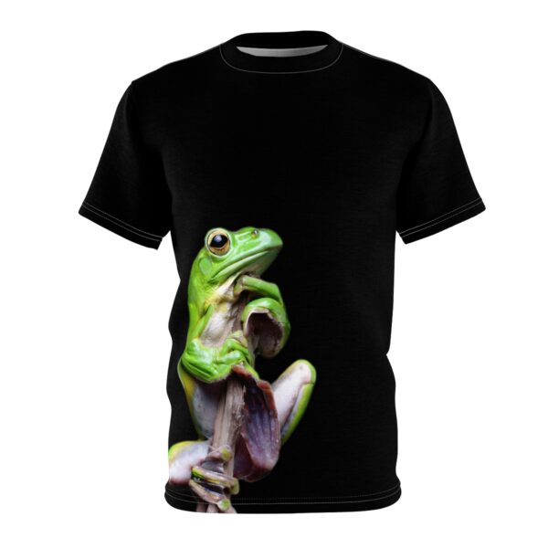 Versatile and Reliable The attention to detail in the design and the quality of the materials ensure that our Kambo frog t-shirt remains a versatile and reliable choice for all your casual appearances. Experience the fusion of fashion and nature like never before with this extraordinary t-shirt.