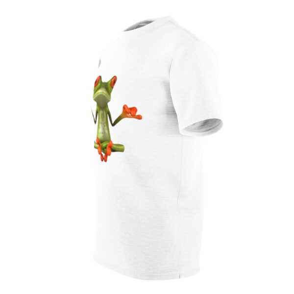 Versatile and Reliable Experience the fusion of fashion and nature like never before with our Kambo Frog T-Shirt. This versatile and reliable choice will complement all your casual appearances. The attention to detail in the design and the quality of the materials used ensure that it remains a stylish and comfortable wardrobe staple.