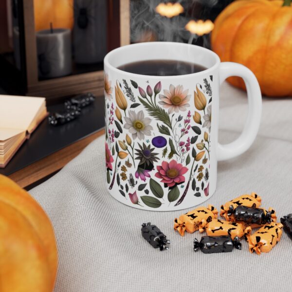 Experience the epitome of customization, quality, and style with our Ceramic Wild flowers Mug. Treat yourself or surprise your loved ones with a gift.
