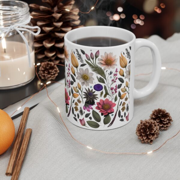Experience the epitome of customization, quality, and style with our Ceramic Wild flowers Mug. Treat yourself or surprise your loved ones with a gift.